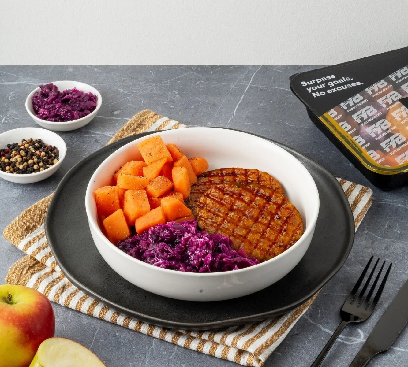 Sweet Potato Chunks - Chicken Burger - Red Cabbage with Apple (with herbs) [BULK]