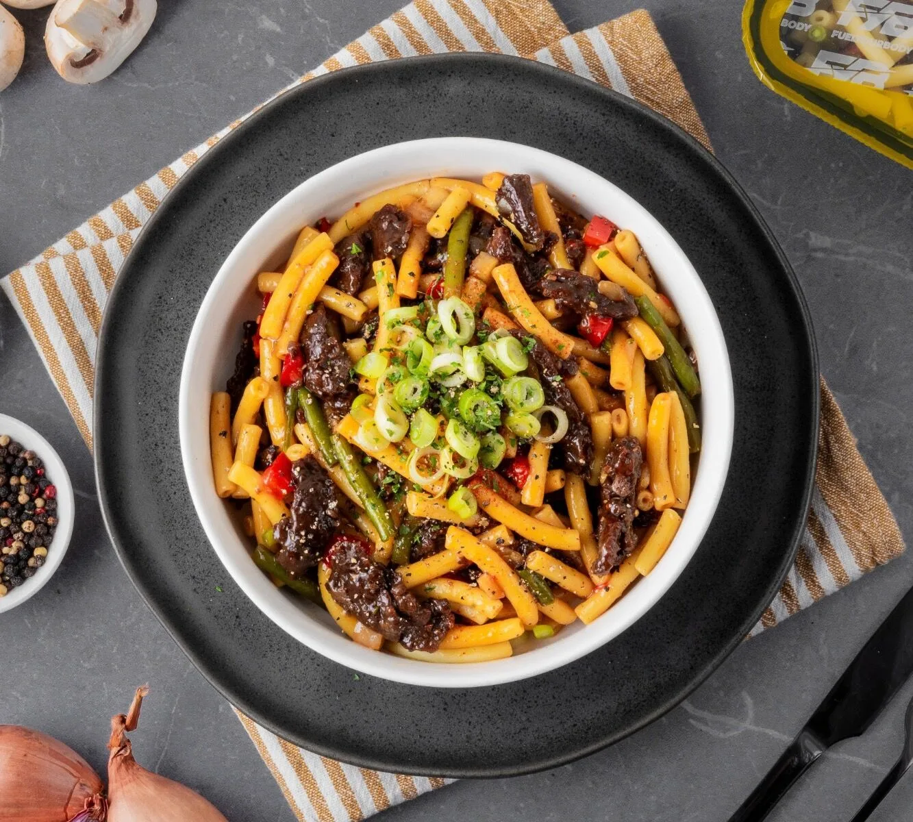 Macaroni - Beef Teriyaki - Wok Groenten [BULK]