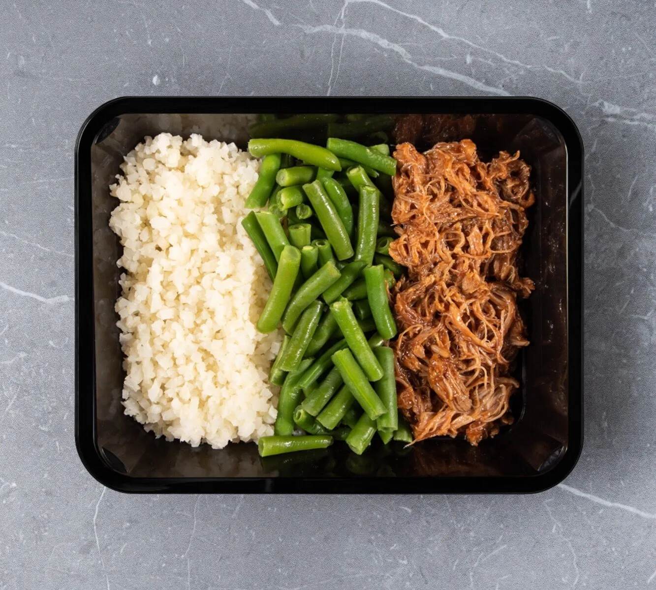 Blumenkohlreis - BBQ Pulled Chicken - Brechbohnen [LOWCARB]